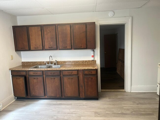 Photo - 49 N Main St Unit 3