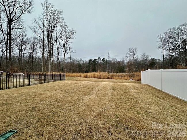 Photo - 6212 Hailstone Rd
