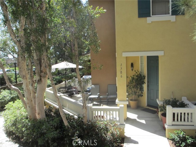 Building Photo - 1706 Timberwood