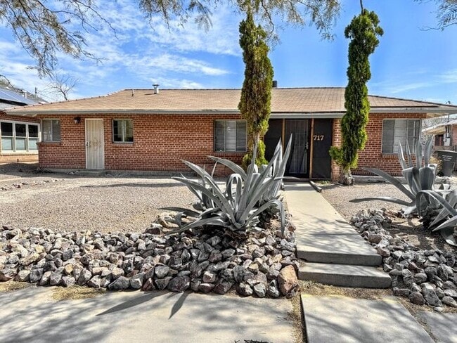 Charming 3-Bedroom Home in a Quiet Neighbo... - Charming 3-Bedroom Home in a Quiet Neighbo...