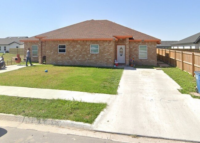Building Photo - 308 Cantalupo Ln Unit B Rental