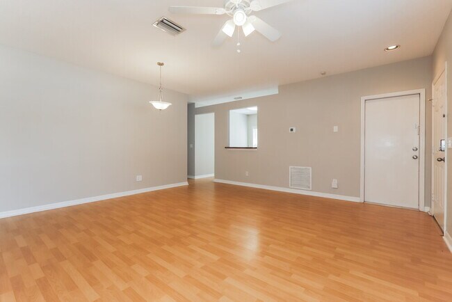 Photo - 10808 Shasta Ct