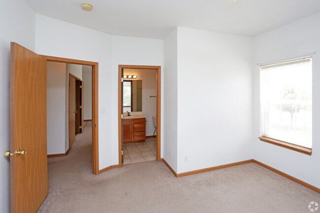 933 Bed Bath - 1209 Mayfield Dr