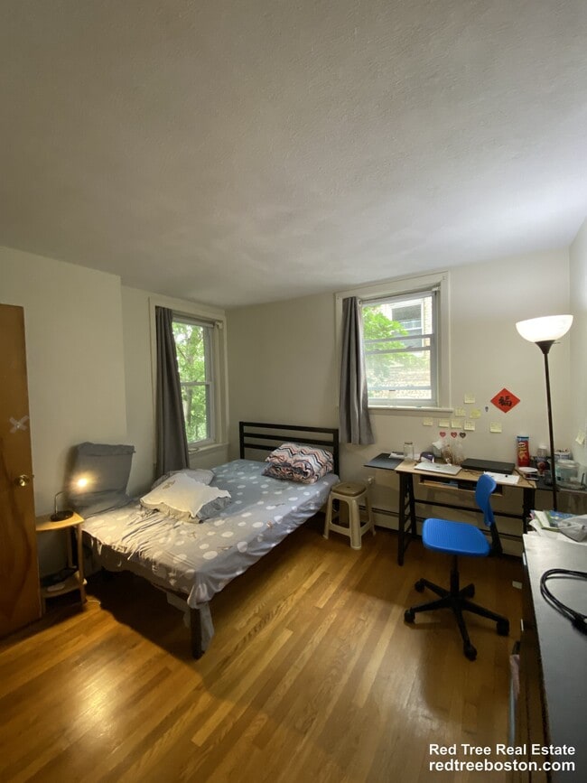 Photo - 312 Tappan St Unidad 4