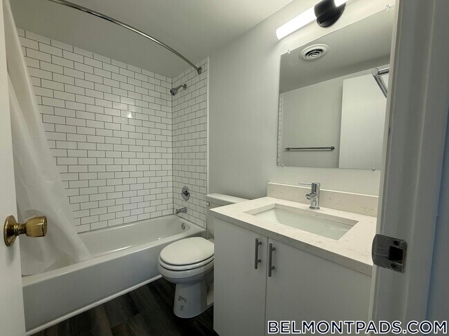 Photo - 55 Hill Rd Unit 303