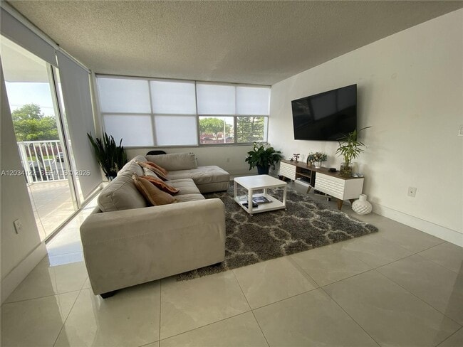 Photo - 1200 NE Miami Gardens Dr Unit 206W