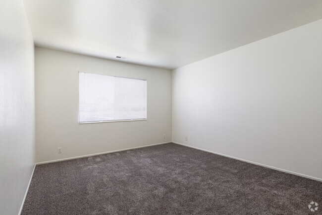 Photo - Fox Point in Old Farm