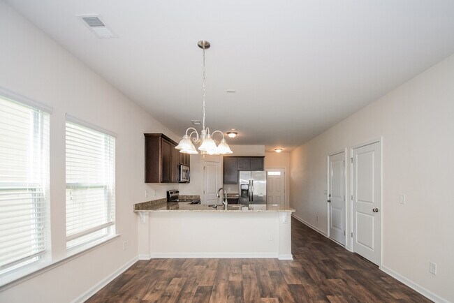 Photo - Beautiful Home!  Don't miss out, Apply tod...