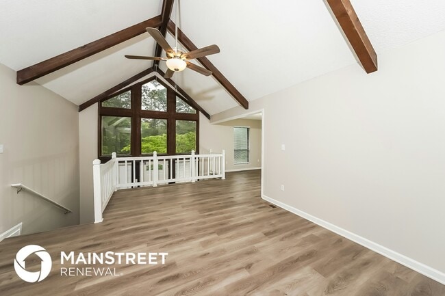 Photo - 2520 Beechwood Trail