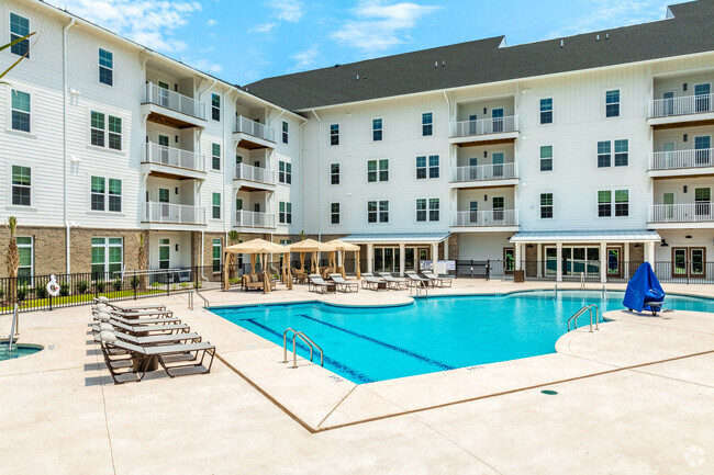 Building Photo - The Leo Myrtle Beach, a 55+ Apartment Comm...