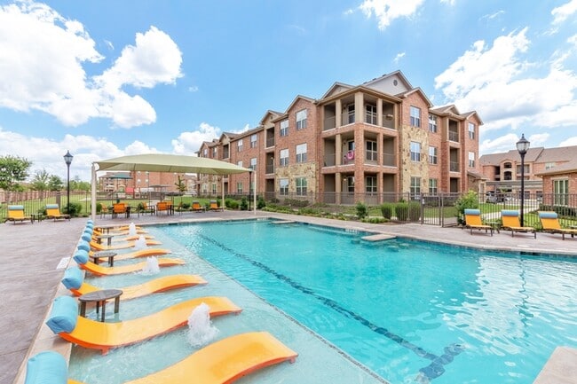 Photo - Parc at Garland Apartments