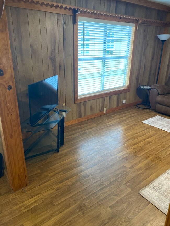 Photo - 514 S Rife St