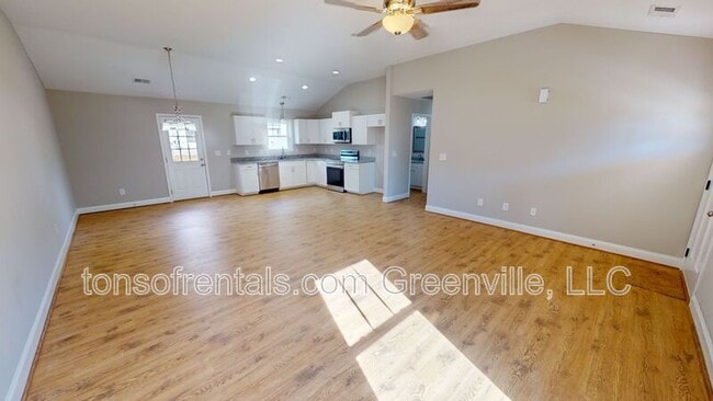 Photo - 188 Sherwood Dr