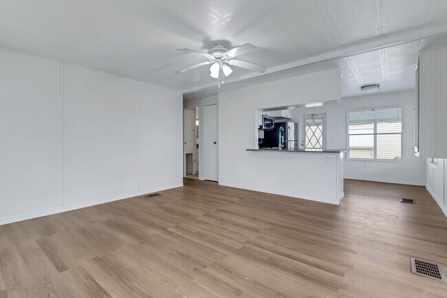 243 Tangerine Dr