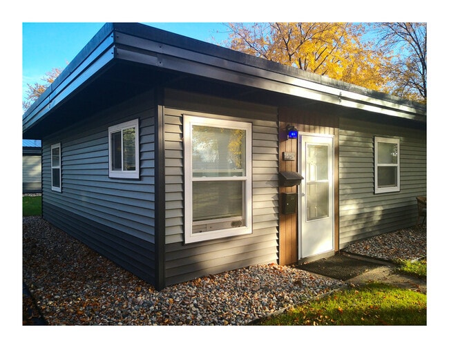 Photo - 1504 12th Ave S