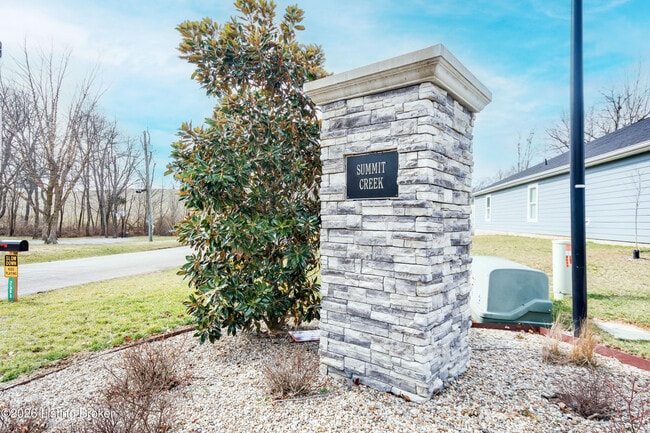 109 Elegance Wy