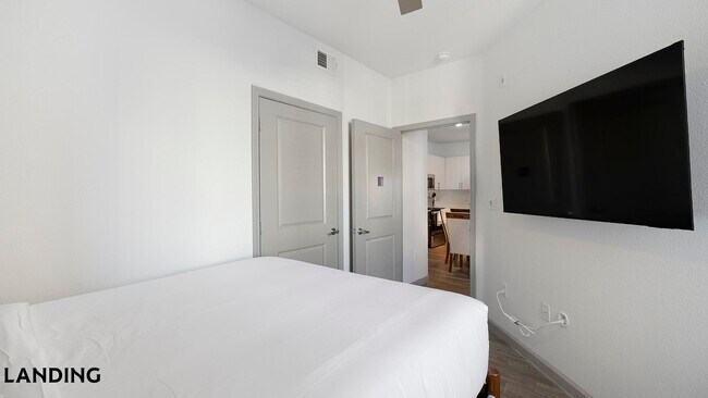 Photo - 1001 S Center St Unit 1220