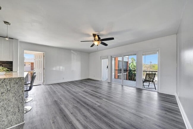 Photo - 516 Osprey Dr