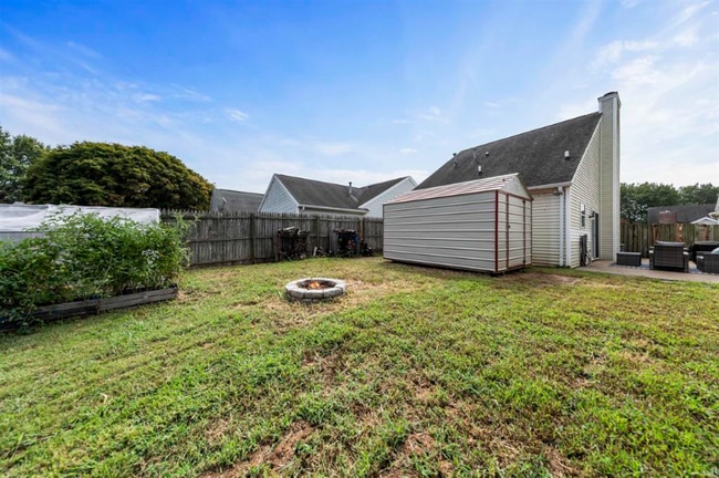 Photo - 5928 Crossfield Dr