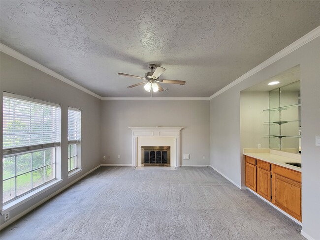 Photo - 8502 Canyon Pine Dr