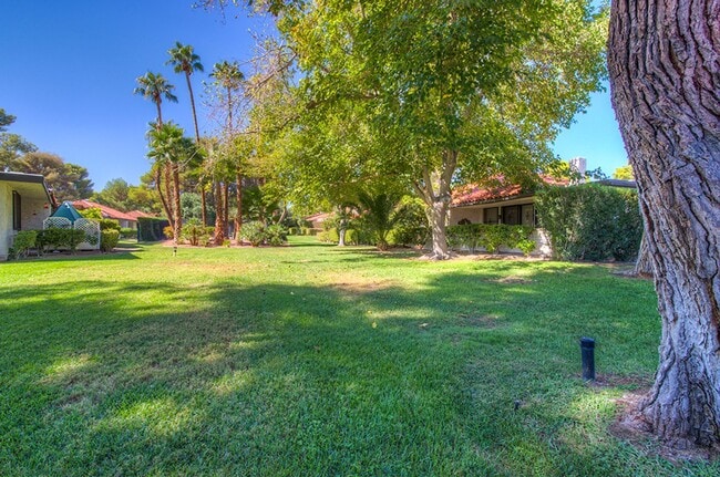 Photo - 2574 Pera Cir