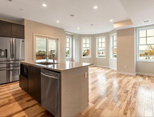 Photo - 39 Lexington St Unidad 4