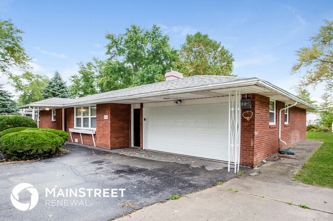 Photo - 2311 E 40th St