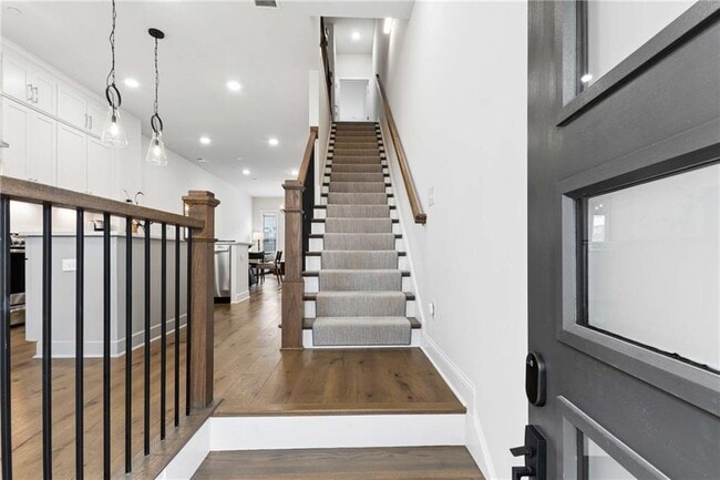 Photo - 4217 Deming Cir