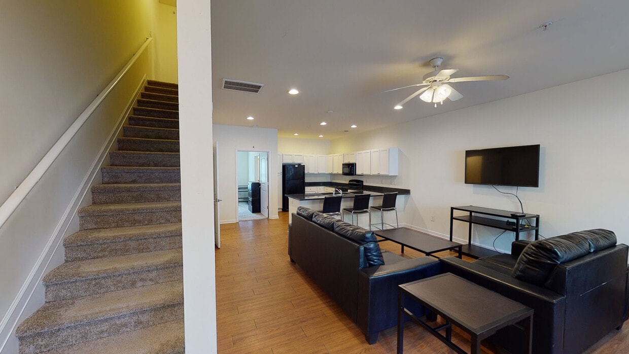 Photo - Deacon Station Apartments
