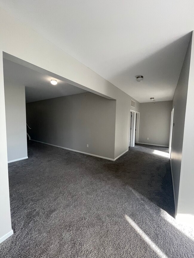 Overlook Apartment Homes Elsmere, KY