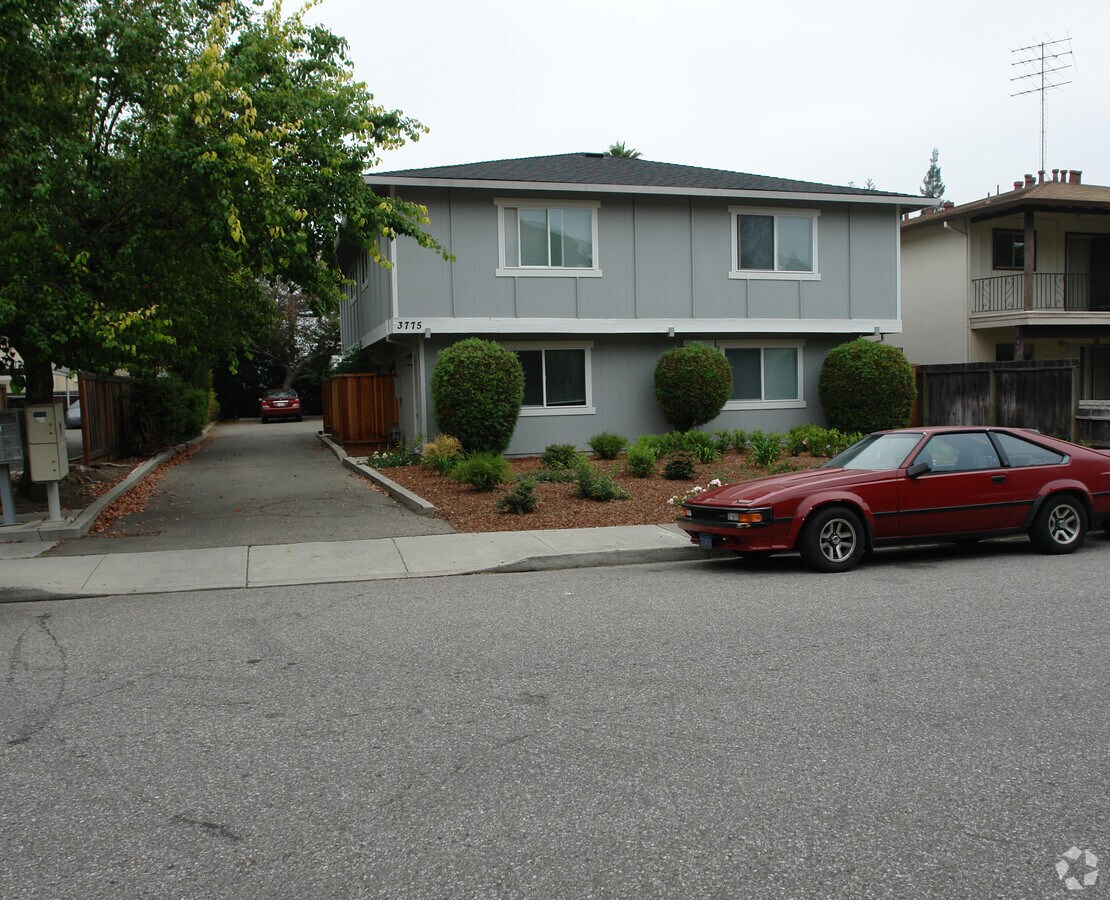 Photo - 3775 Miramar