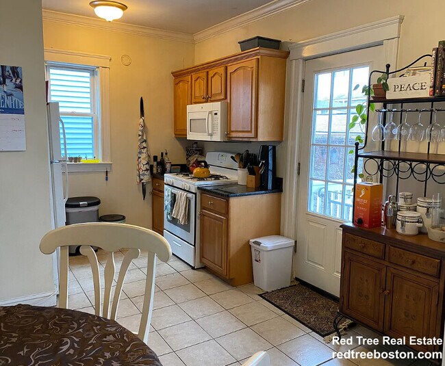 Photo - 54 Tremont St Unit #3