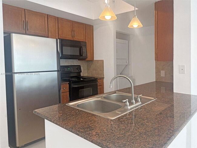 Photo - 2000 N Bayshore Dr Unit 1406