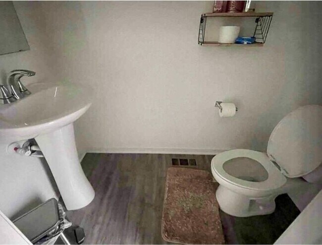 Photo - Updated 3 Bed, 2.5 Bath Home in Lane-Wooster Area