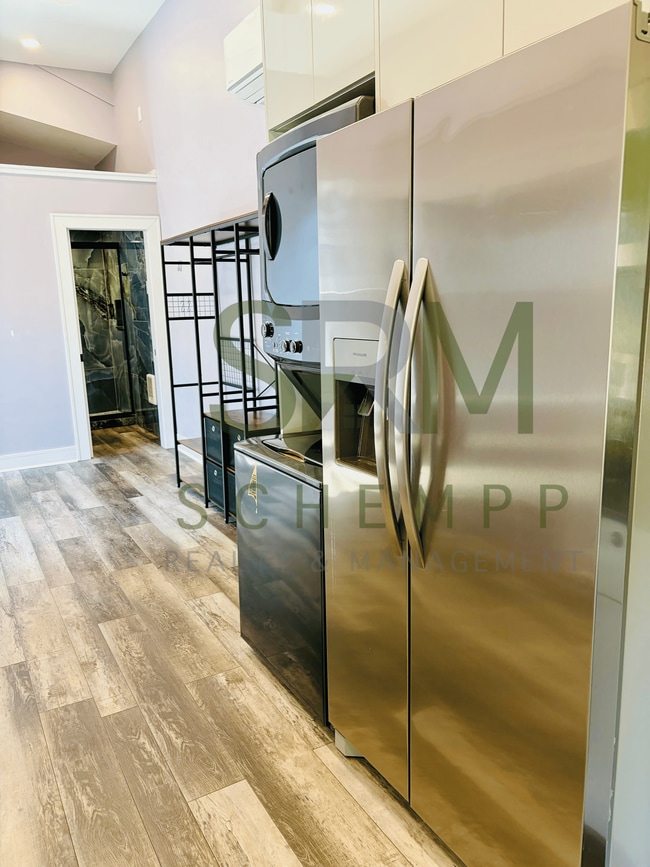 Photo - 2722 Portland Ave