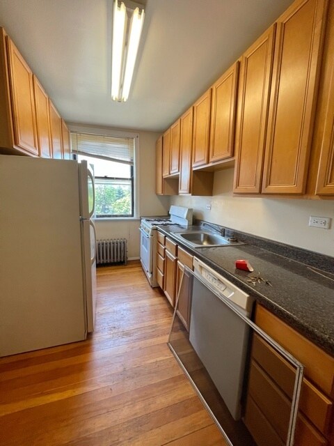 Photo - 4860 N Hermitage Ave Unit 3F