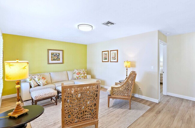 Photo - 663 106th Ave N Unit SI ID1504161P