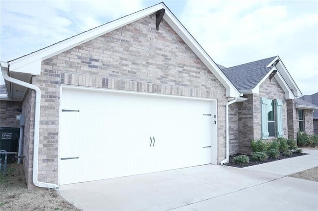 Photo - 5216 Bing Cir