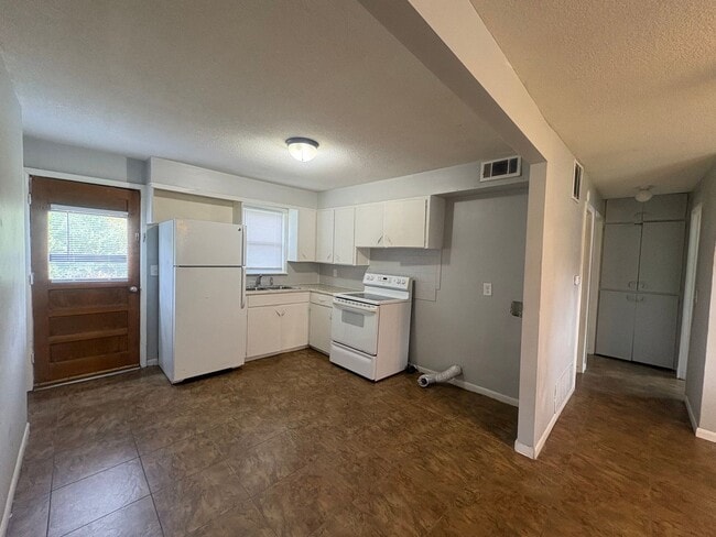 Photo - Myers408 Unit 408