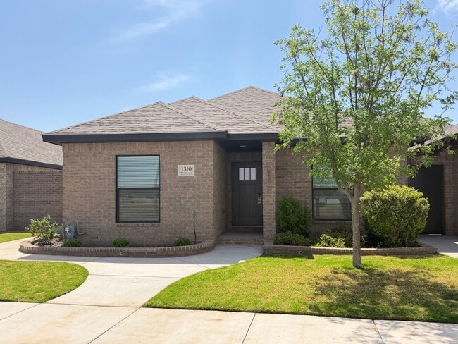 Building Photo - 1310 Milltown Rd