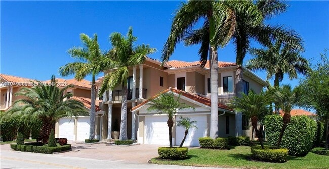 Photo - 19383 SW 79th Ave