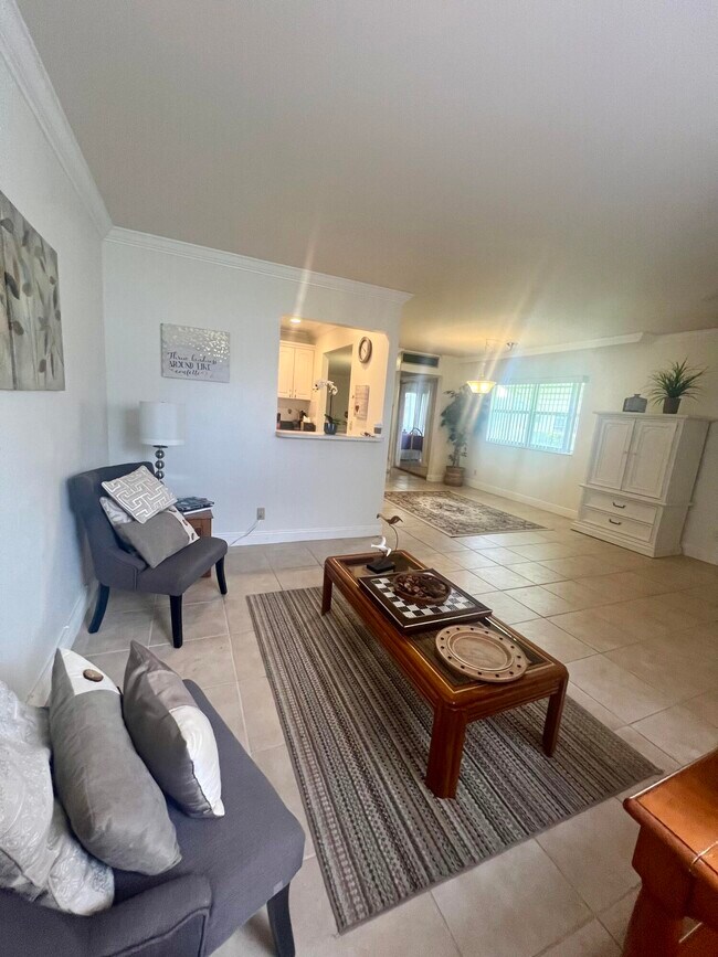 Photo - 119 Waterford D