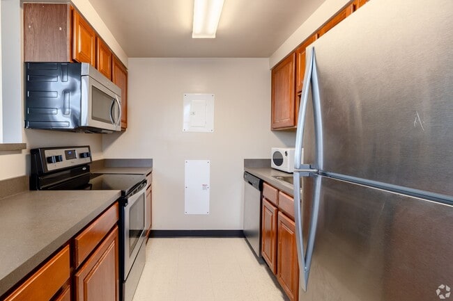 Photo - 500 W Fayette St.