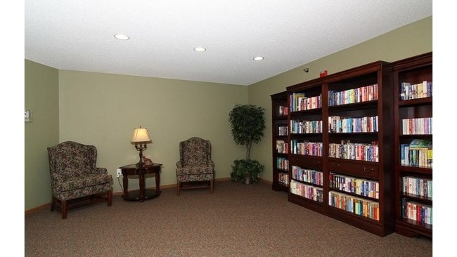 Photo - The Oaks of Lake George Senior Community 55+