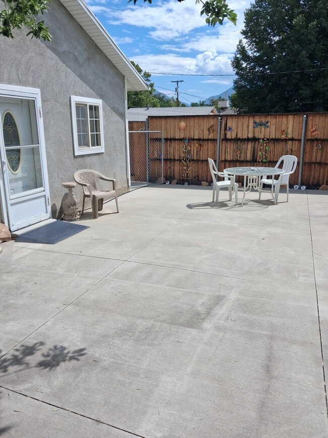 Photo - 821 Vics Rd