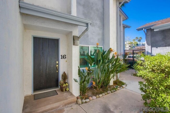 Photo - 5055 La Jolla Blvd Townhome