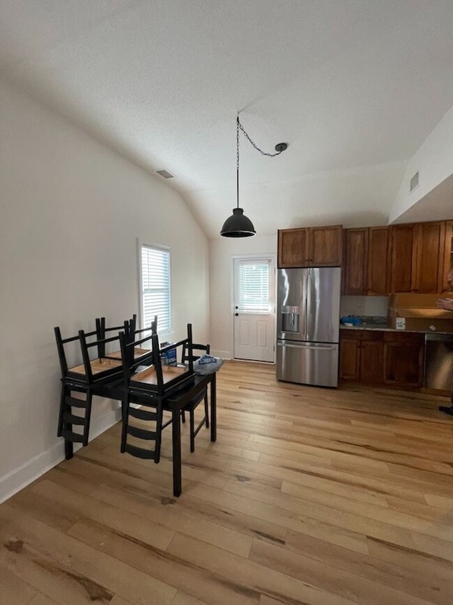 Photo - 3 Bedroom/2 Bath with Fenced Yard in Manteo!
