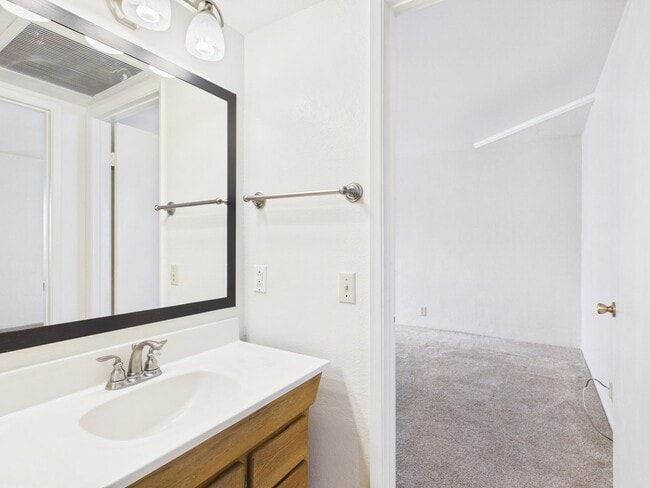 Photo - 1 bedroom Ocean Forest condo for rent