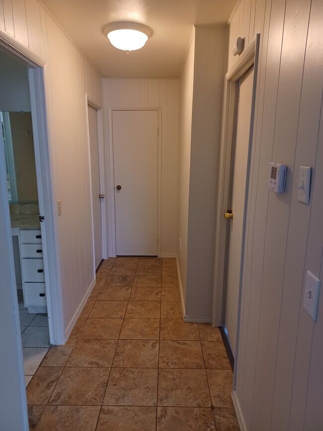 Photo - 324 Adeline St