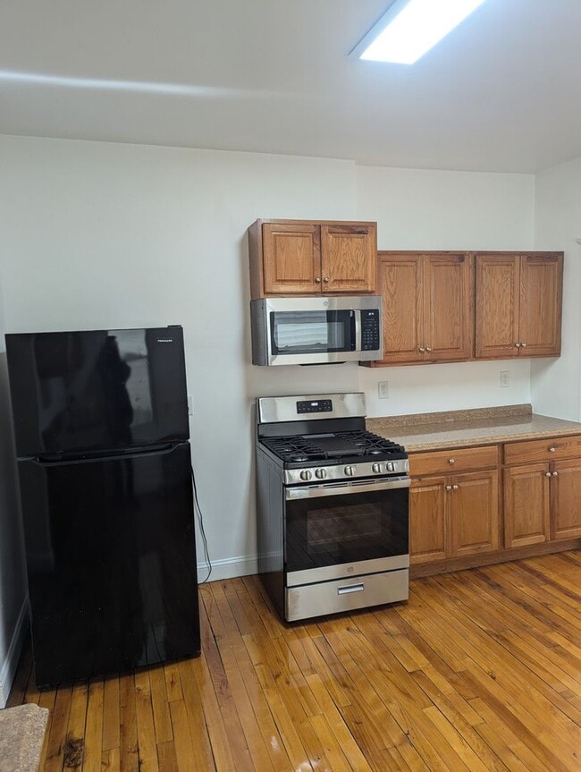 Photo - 545 Revere St Unidad 1R